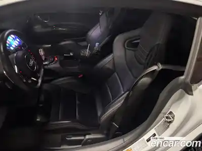 Audi R8 2015 5.2 автомат (гидро), миниатюра 8