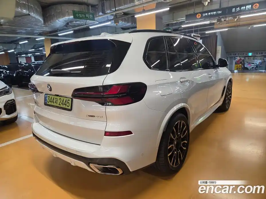 BMW X5 2025 3.0 автомат (гидро), фото 4