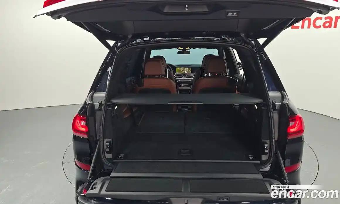 BMW X7 2022 3.0 автомат (гидро), фото 20
