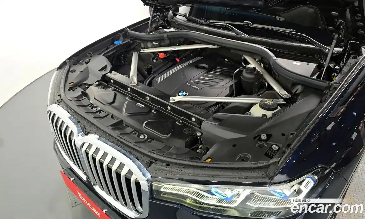 BMW X7 2022 3.0 автомат (гидро), фото 6