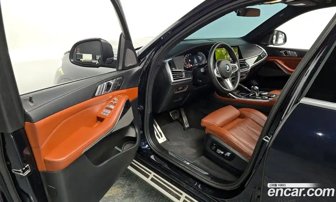 BMW X7 2022 3.0 автомат (гидро), фото 10