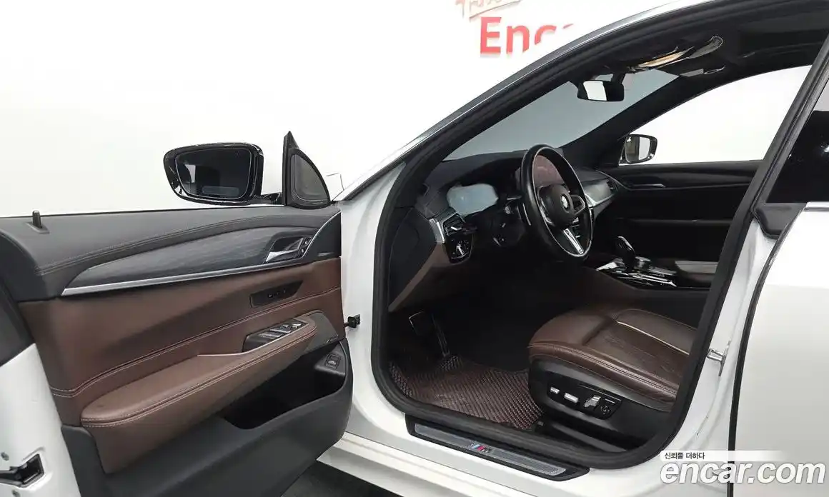 BMW 6 серия 2022 2.0 автомат (гидро), фото 12