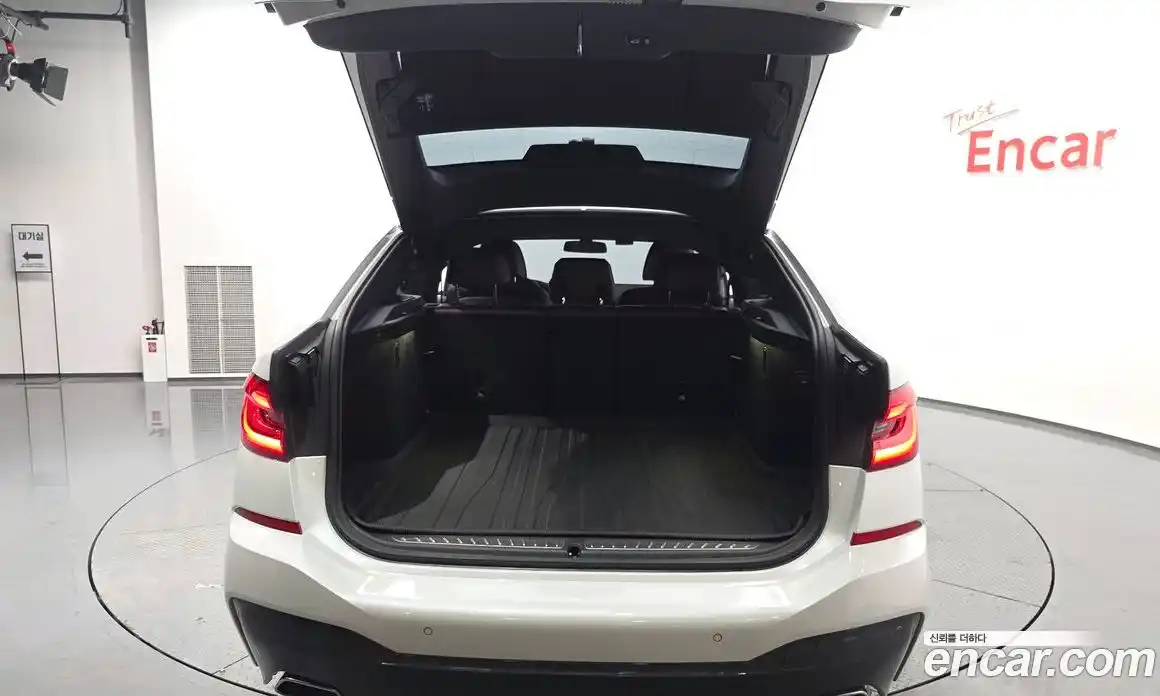 BMW 6 серия 2022 2.0 автомат (гидро), фото 25