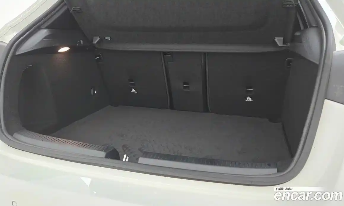Mercedes-Benz A-Class 2025 2.0 гидро, фото 11