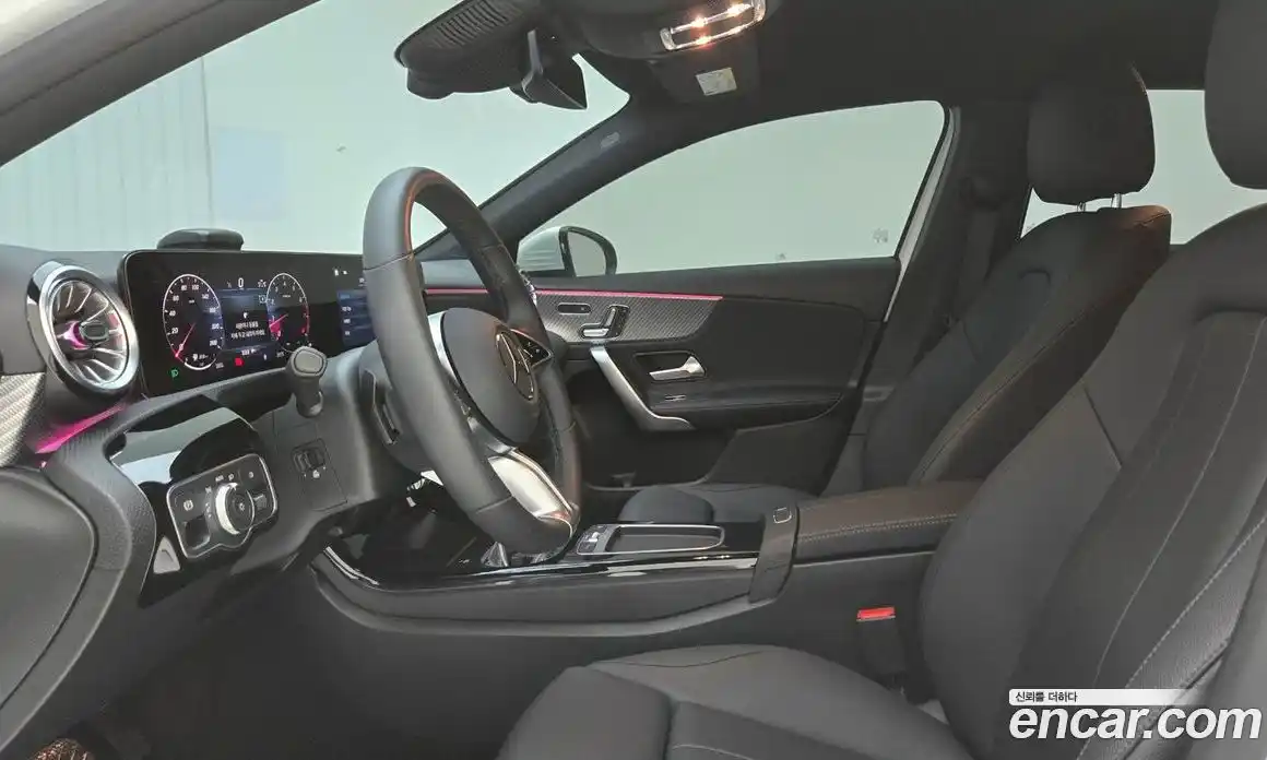 Mercedes-Benz A-Class 2025 2.0 гидро, фото 14
