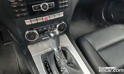 Mercedes-Benz C-Class 2011 1.8 гидро, миниатюра 9