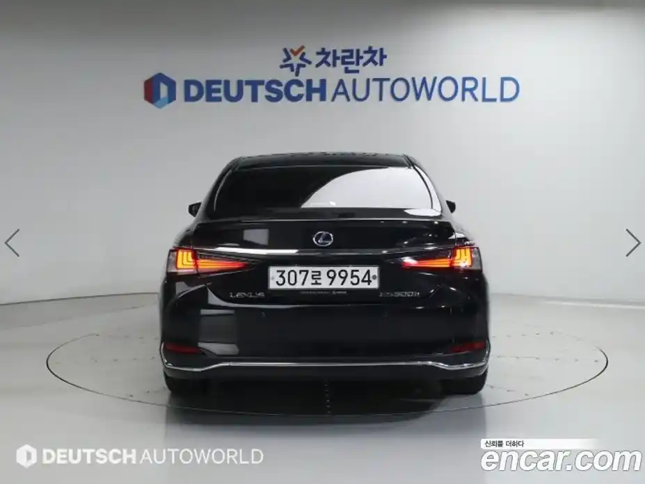 Lexus ES 2019 2.5 автомат (гидро), фото 4 Lexus ES 2019 2.5 автомат (гидро), фото 4