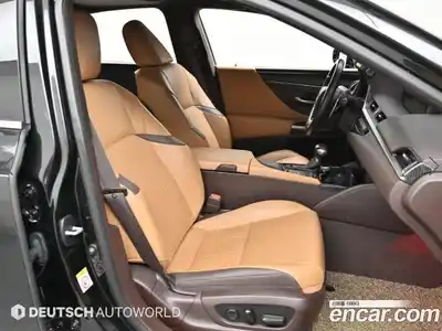 Lexus ES 2019 2.5 автомат (гидро), миниатюра 10 Lexus ES 2019 2.5 автомат (гидро), миниатюра 10