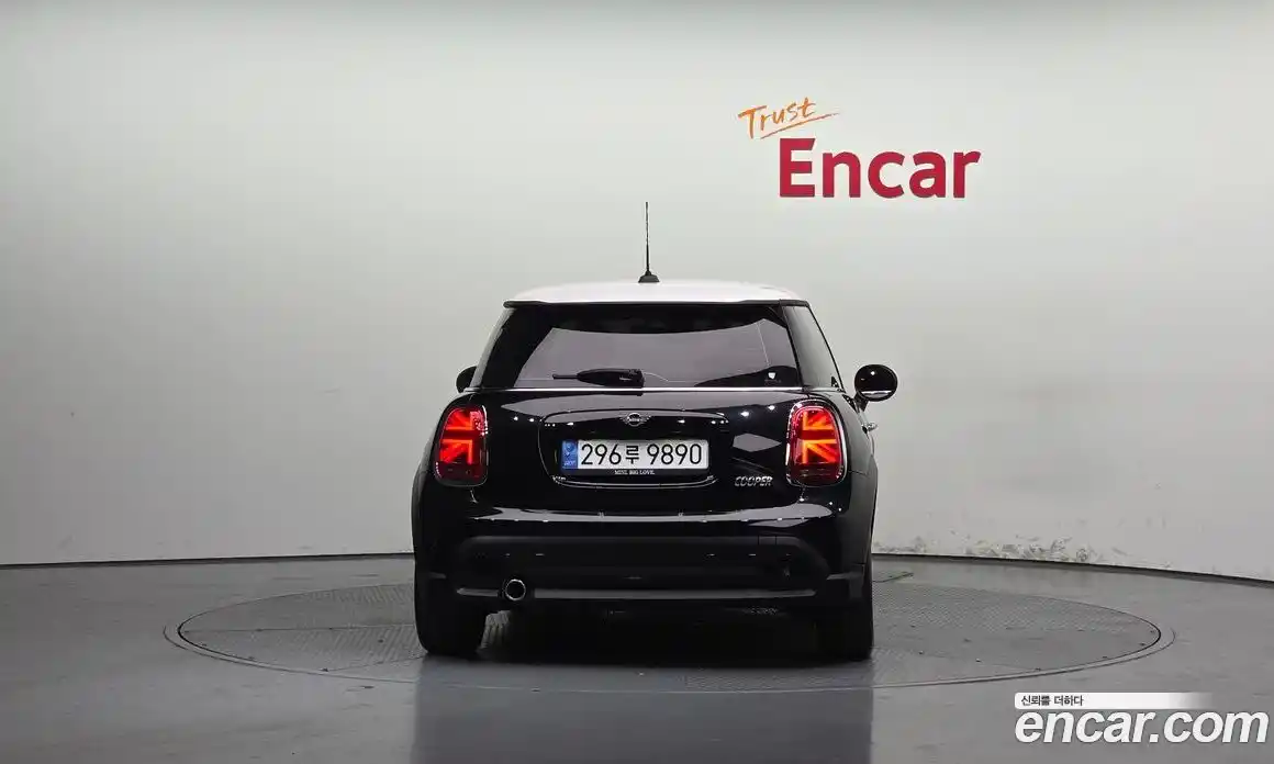 Mini Cooper 2022 1.5 автомат (гидро), фото 4