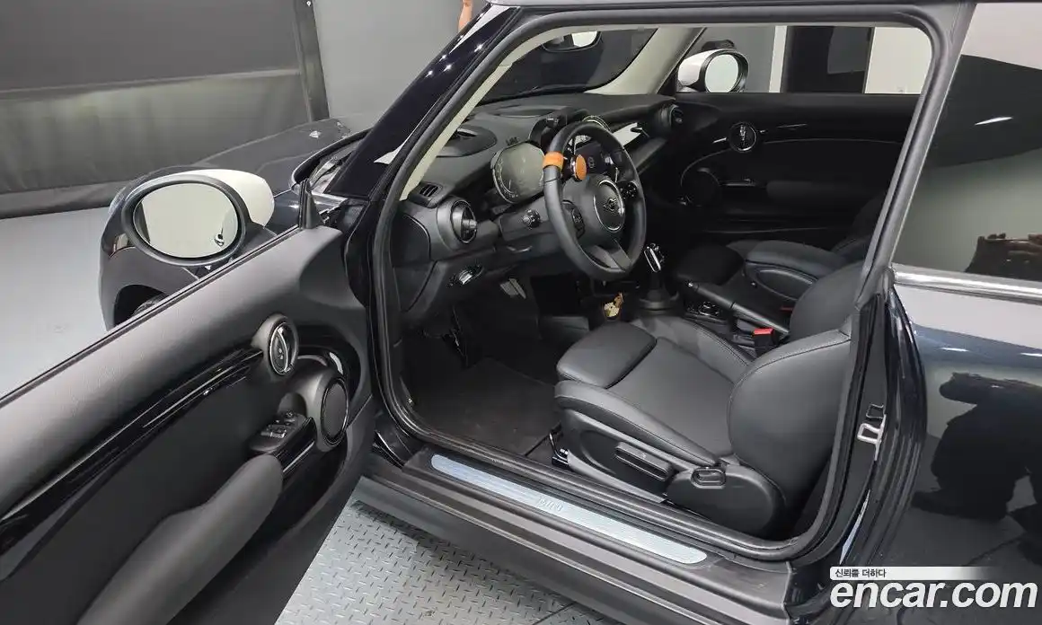 Mini Cooper 2022 1.5 автомат (гидро), фото 10