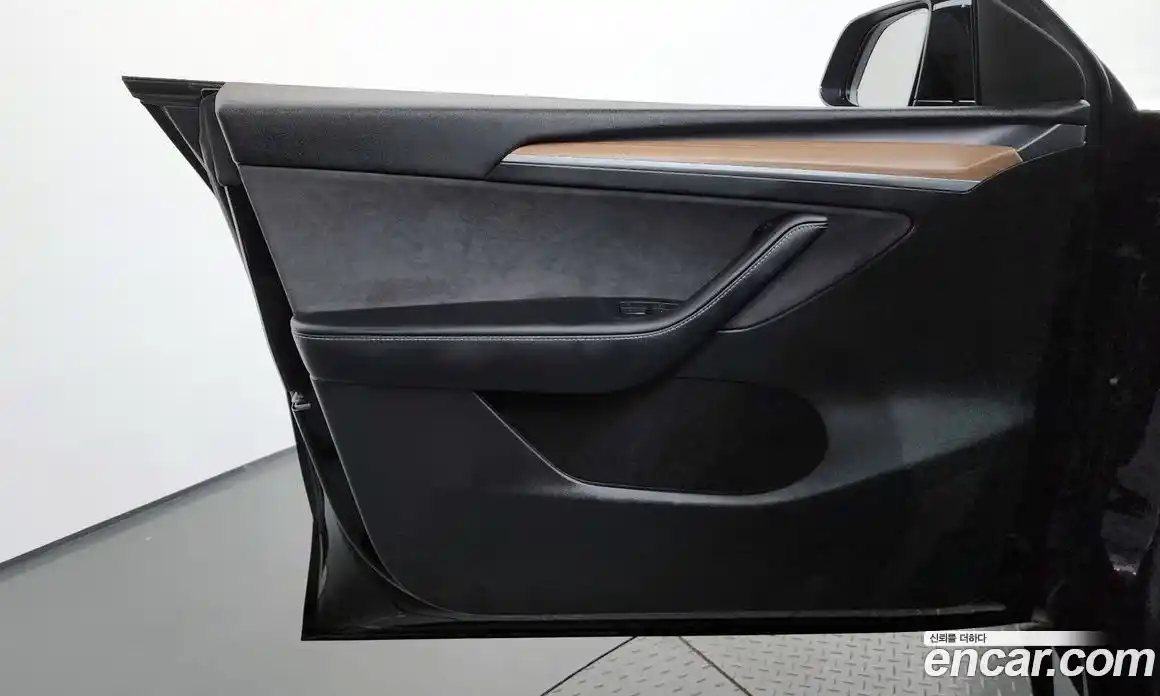 Tesla Model Y 2023 0.2 автомат (гидро), фото 14 Tesla Model Y 2023 0.2 автомат (гидро), фото 14