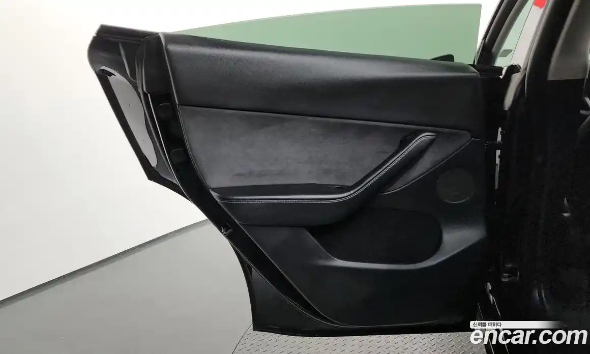 Tesla Model Y 2023 0.2 автомат (гидро), фото 15 Tesla Model Y 2023 0.2 автомат (гидро), фото 15