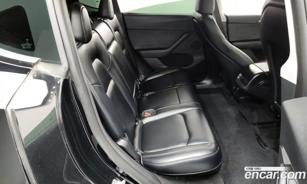 Tesla Model Y 2023 0.2 автомат (гидро), фото 16 Tesla Model Y 2023 0.2 автомат (гидро), фото 16