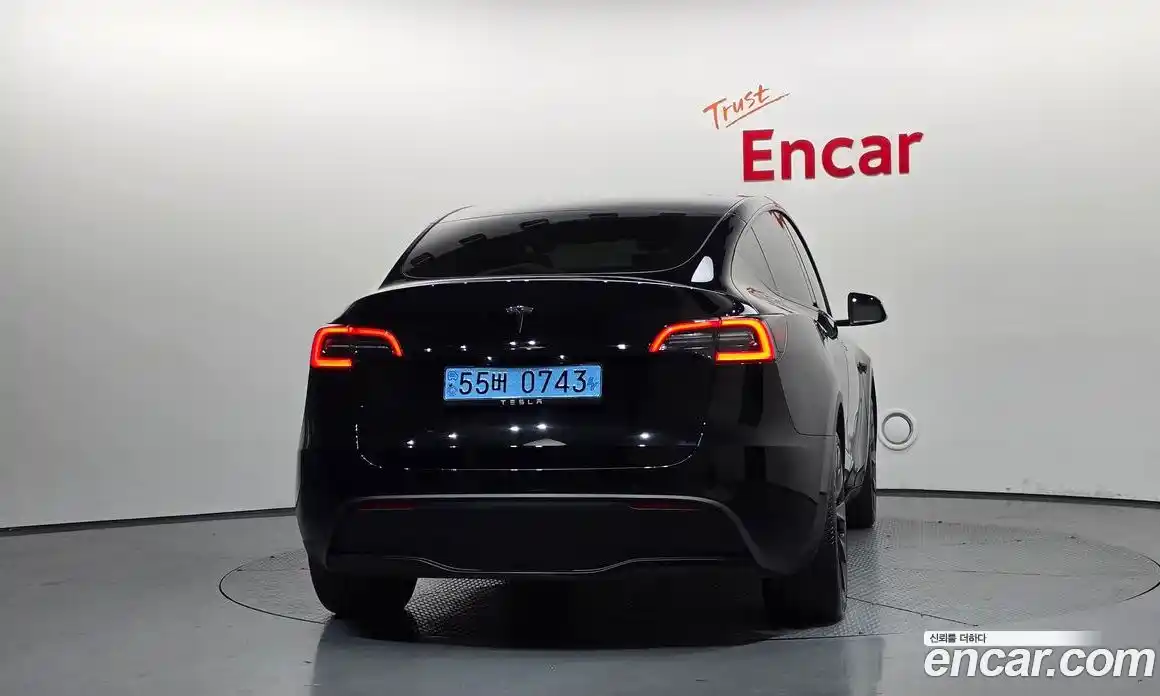 Tesla Model Y 2023 0.2 автомат (гидро), фото 4 Tesla Model Y 2023 0.2 автомат (гидро), фото 4