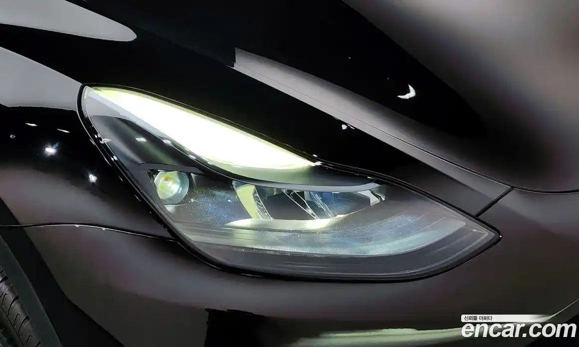 Tesla Model Y 2023 0.2 автомат (гидро), фото 8 Tesla Model Y 2023 0.2 автомат (гидро), фото 8