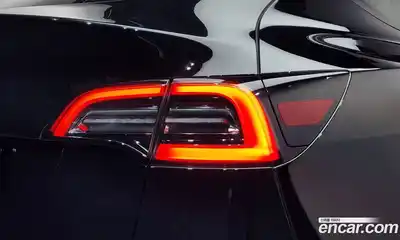 Tesla Model Y 2023 0.2 автомат (гидро), миниатюра 9 Tesla Model Y 2023 0.2 автомат (гидро), миниатюра 9