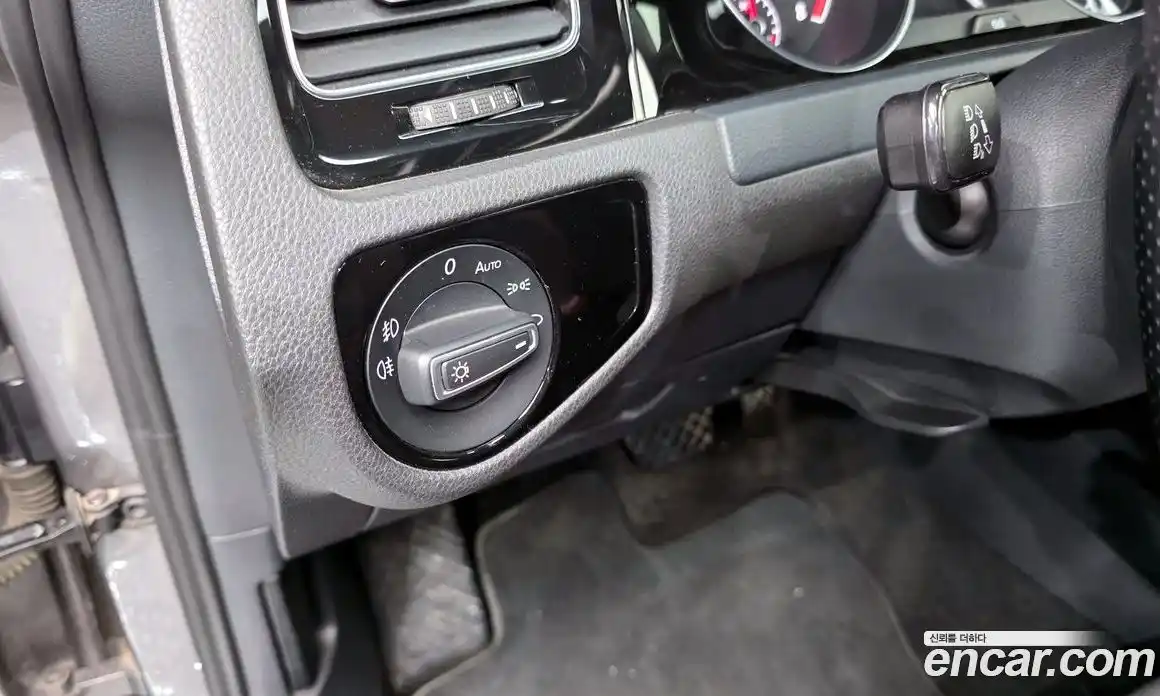 Volkswagen Golf 2014 1.4 автомат (гидро), фото 16