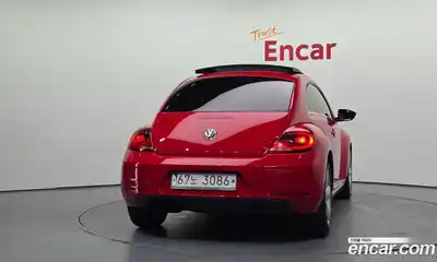 Volkswagen Beatle 2013 2.0 автомат (гидро), миниатюра 4