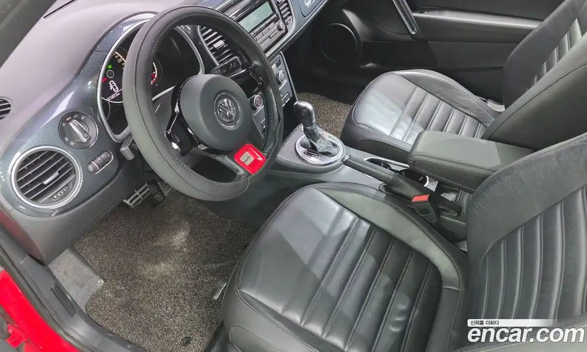 Volkswagen Beatle 2013 2.0 автомат (гидро), фото 7
