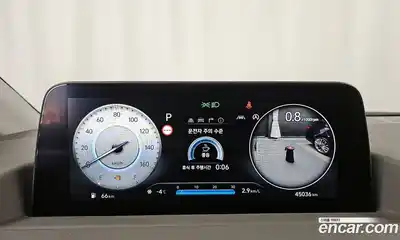 Hyundai Staria 2023 2.2 автомат (гидро), миниатюра 8