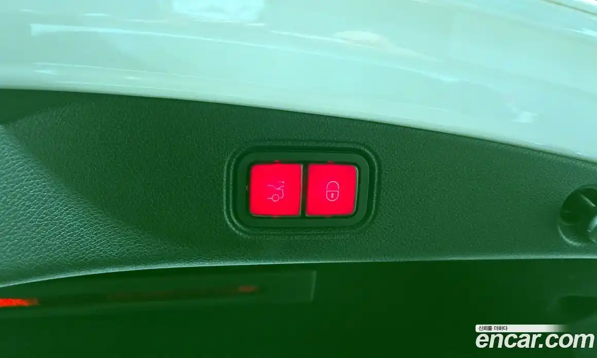 Mercedes-Benz E-Class 2019 1.9 автомат (гидро), фото 20