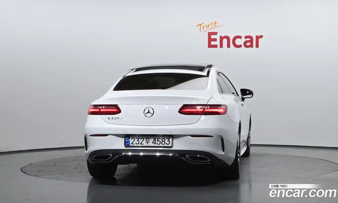 Mercedes-Benz E-Class 2019 1.9 автомат (гидро), фото 4