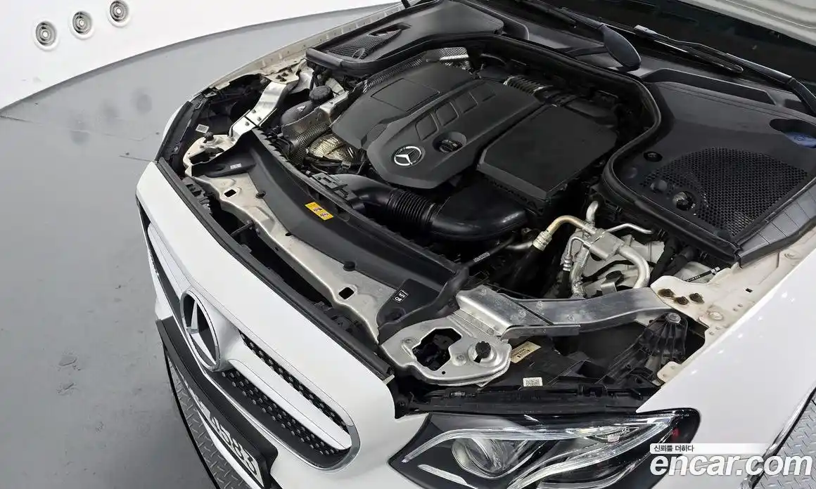 Mercedes-Benz E-Class 2019 1.9 автомат (гидро), фото 6