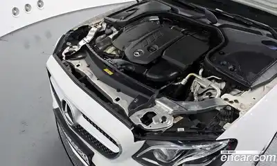 Mercedes-Benz E-Class 2019 1.9 автомат (гидро), миниатюра 6