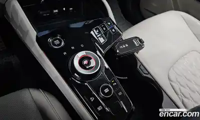 Kia Sportage 2022 1.6 автомат (гидро), миниатюра 9
