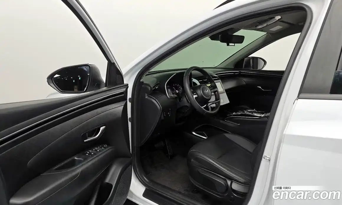 Hyundai Tucson 2023 2.0 автомат (гидро), фото 13