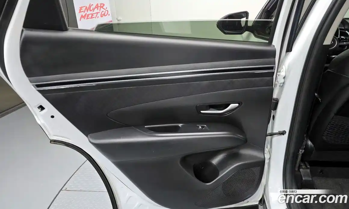 Hyundai Tucson 2023 2.0 автомат (гидро), фото 15