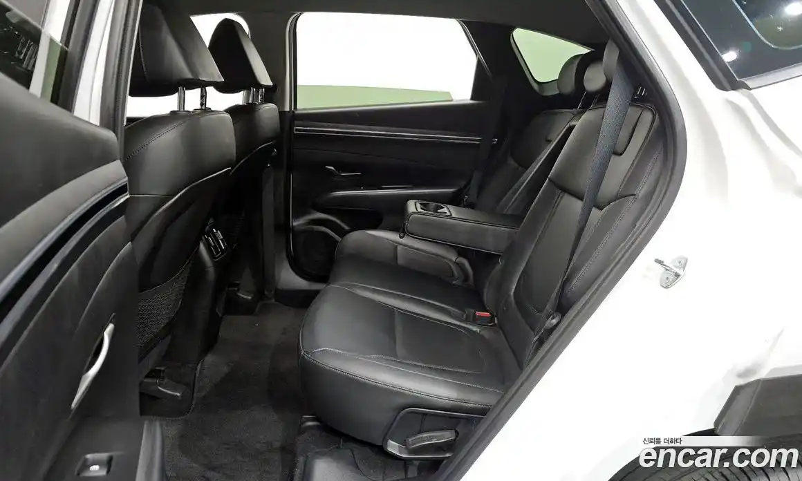 Hyundai Tucson 2023 2.0 автомат (гидро), фото 18