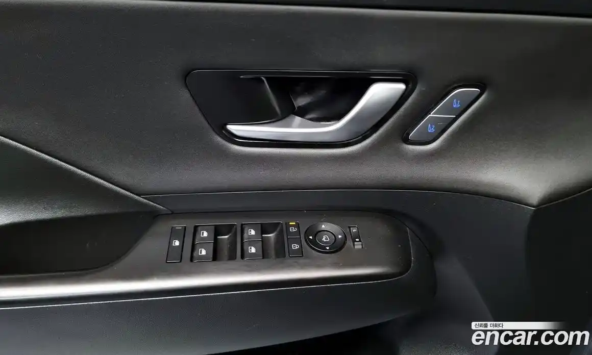 Hyundai Kona 2023 1.6 автомат (гидро), фото 24