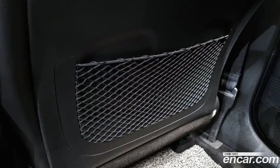 Hyundai Kona 2023 1.6 автомат (гидро), фото 34