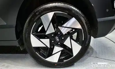 Hyundai Kona 2023 1.6 автомат (гидро), миниатюра 7