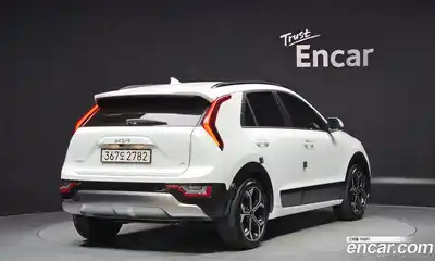 Kia Niro 2022 1.6 автомат (гидро), миниатюра 2