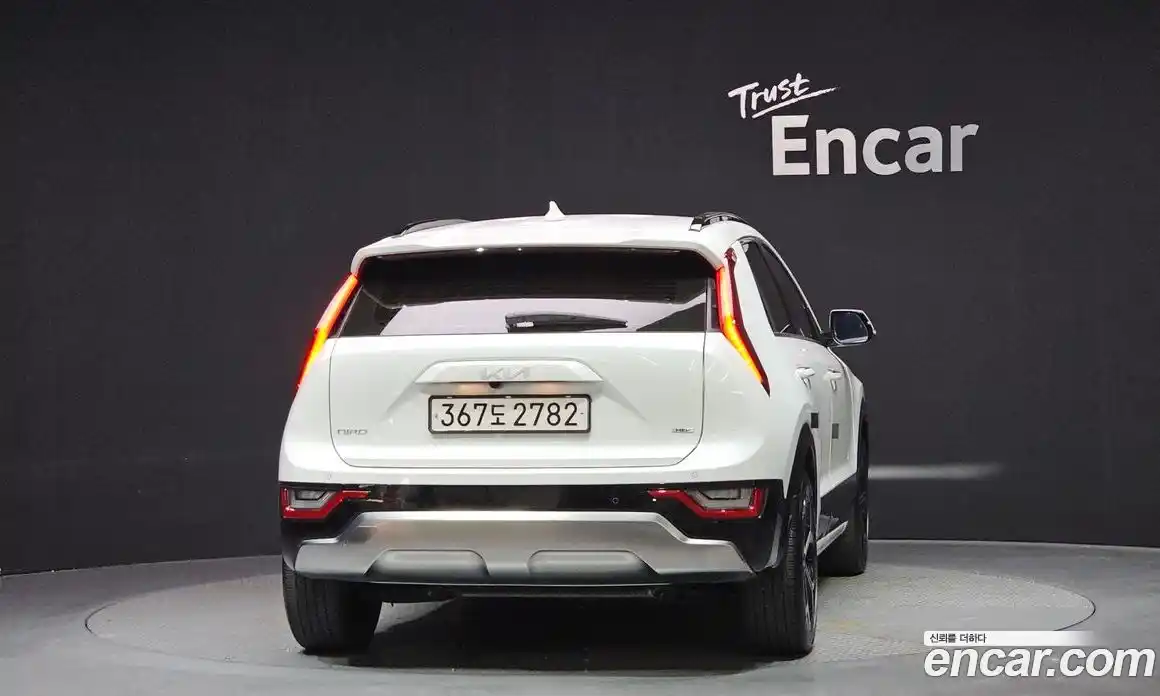 Kia Niro 2022 1.6 автомат (гидро), фото 4