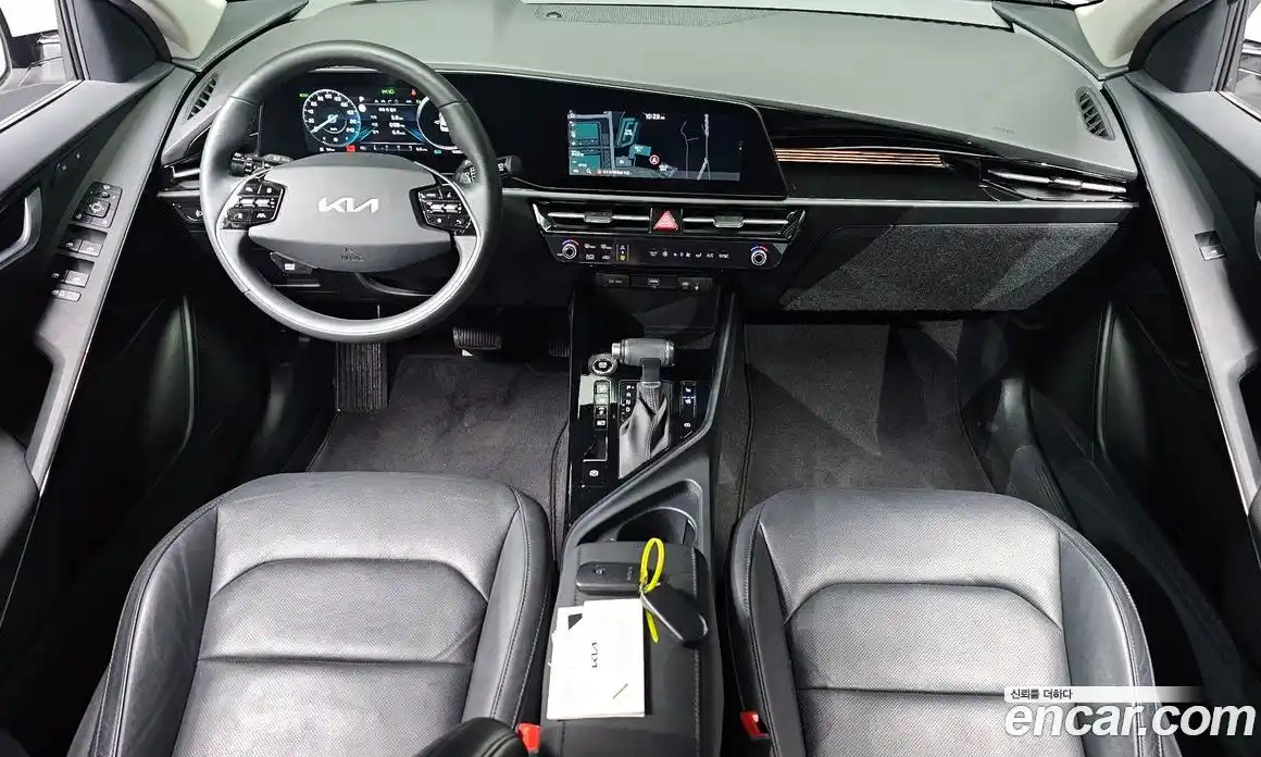 Kia Niro 2022 1.6 автомат (гидро), фото 10
