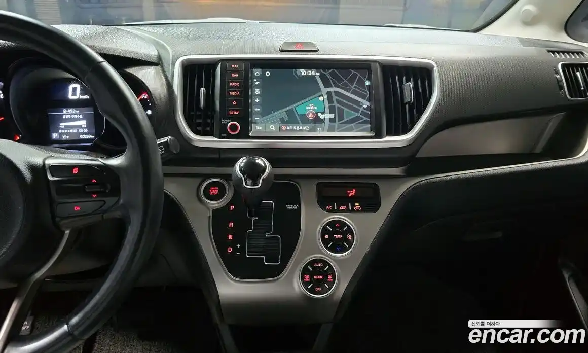 Kia Ray 2021 1.0 автомат (гидро), фото 16
