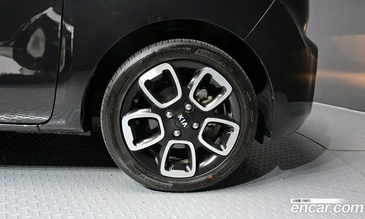 Kia Ray 2021 1.0 автомат (гидро), фото 5