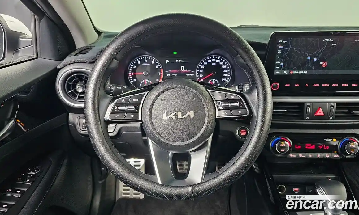 Kia K3 2024 1.6 автомат (гидро), фото 15