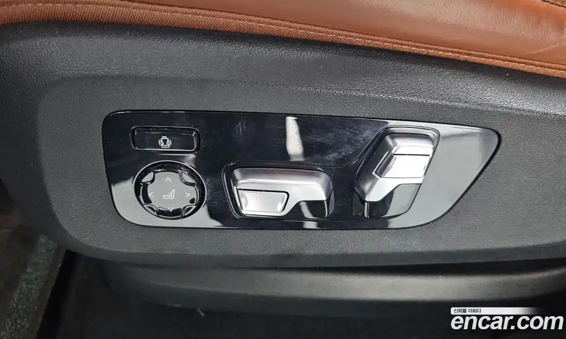 BMW X6 2021 4.4 автомат (гидро), фото 32