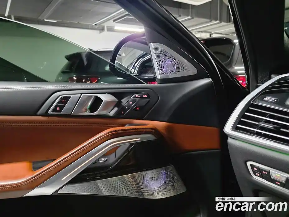 BMW X6 2021 4.4 автомат (гидро), фото 42