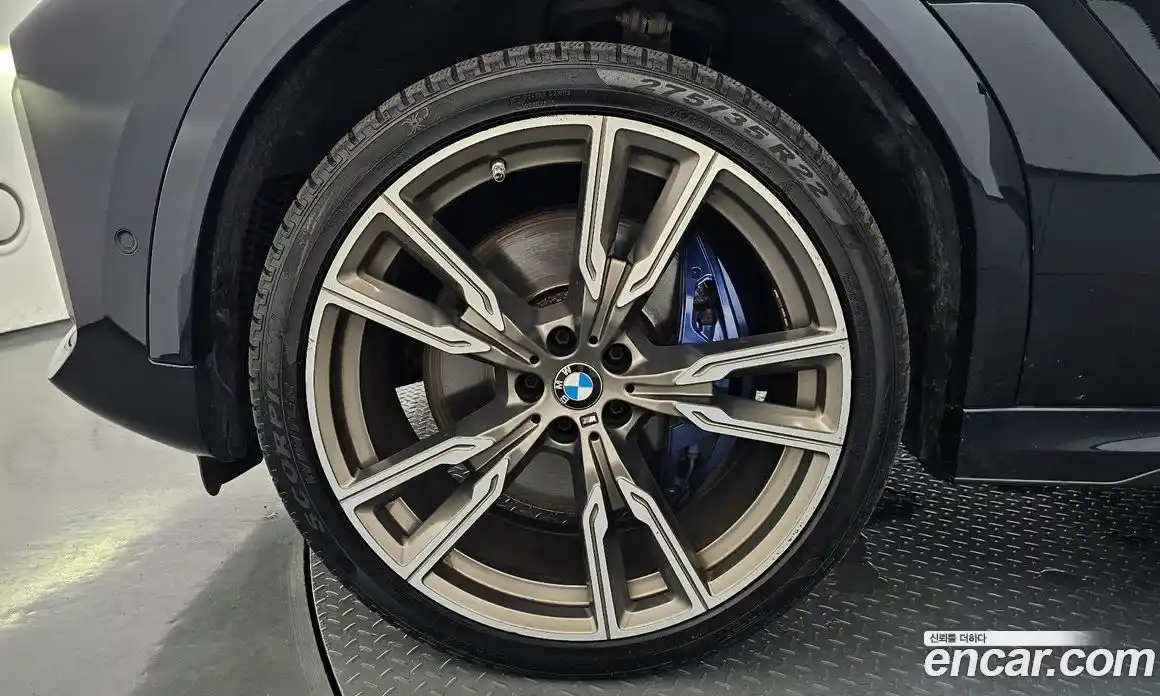 BMW X6 2021 4.4 автомат (гидро), фото 5