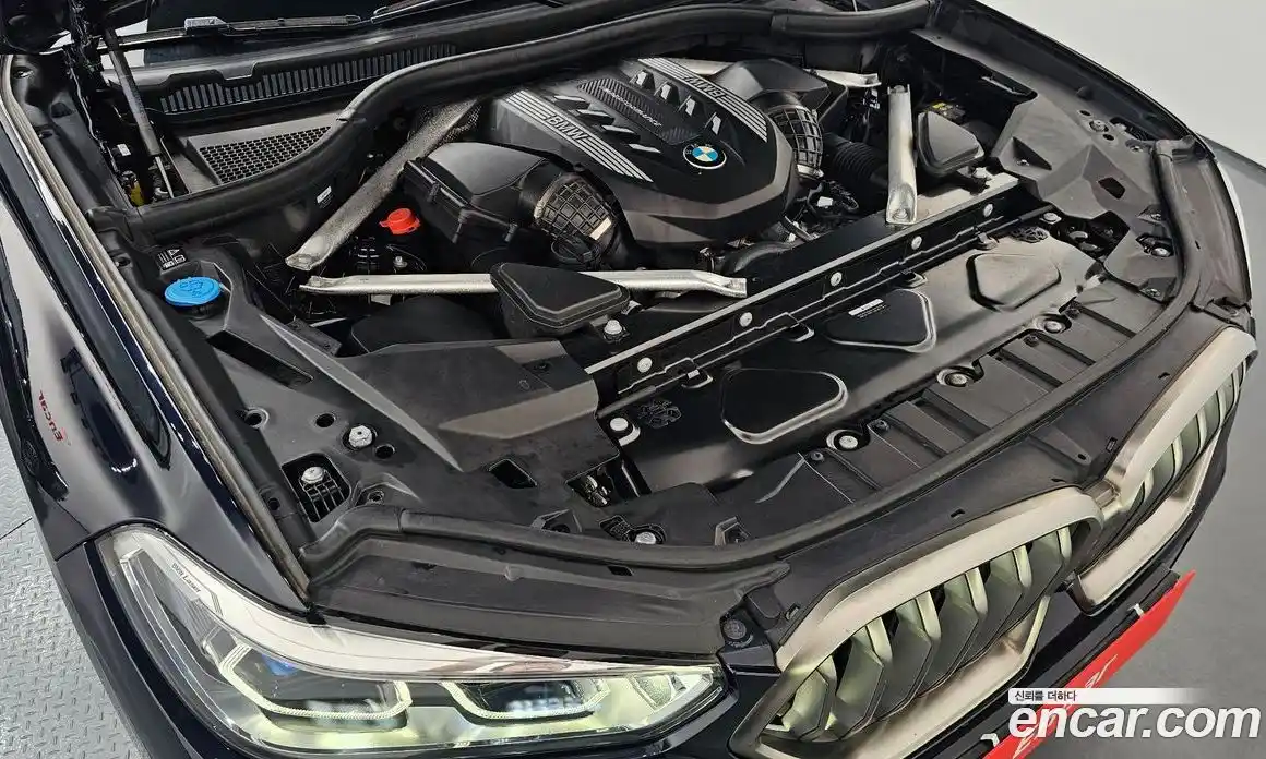 BMW X6 2021 4.4 автомат (гидро), фото 6