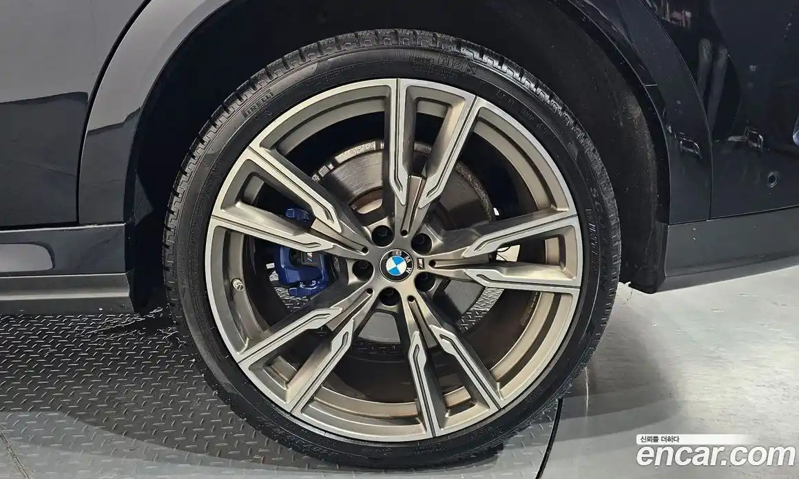 BMW X6 2021 4.4 автомат (гидро), фото 7