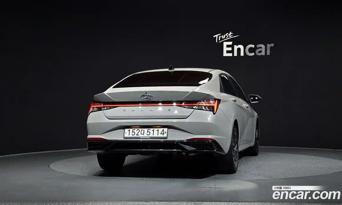 Hyundai Avante 2020 1.6 автомат (гидро), фото 4