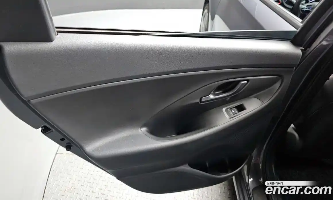 Hyundai i30 2019 1.6 автомат (гидро), фото 15