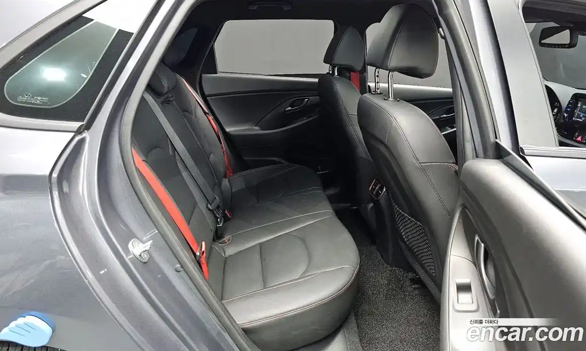 Hyundai i30 2019 1.6 автомат (гидро), фото 17