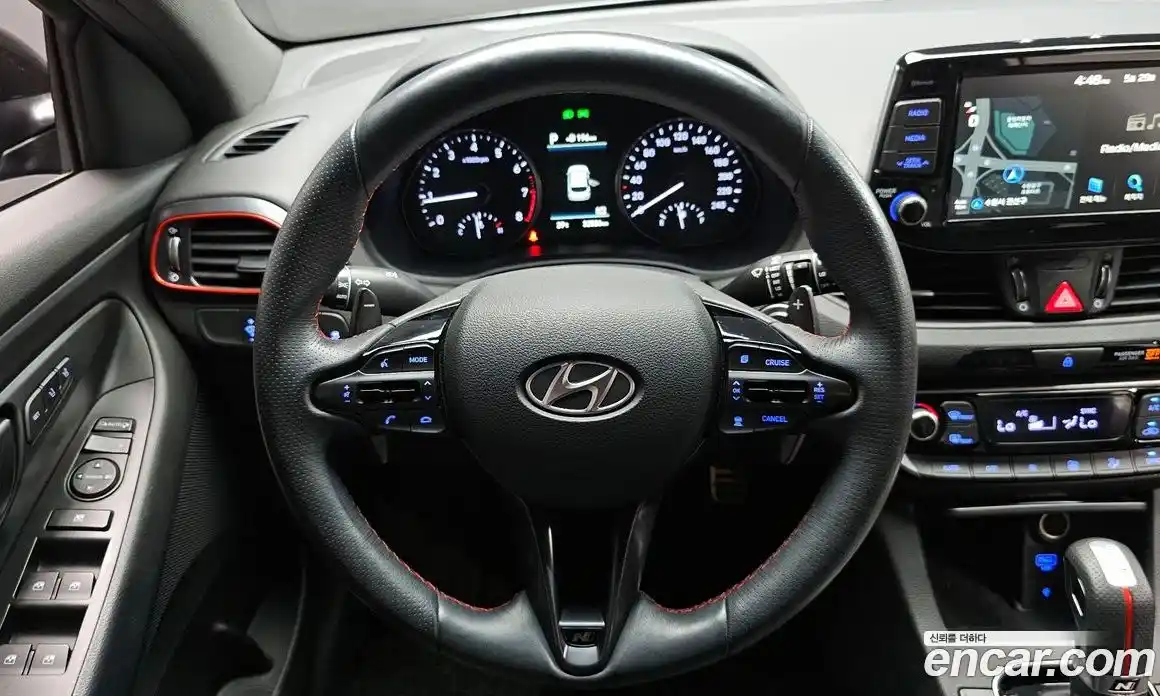 Hyundai i30 2019 1.6 автомат (гидро), фото 18